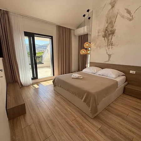 Villa Olira