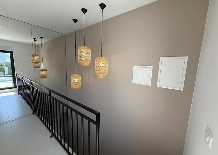 فيلة Olira تروغير