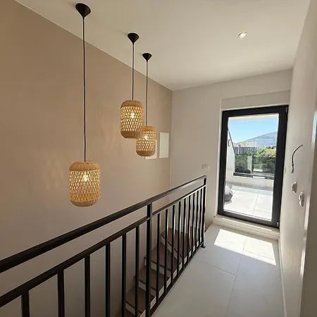 Villa Olira